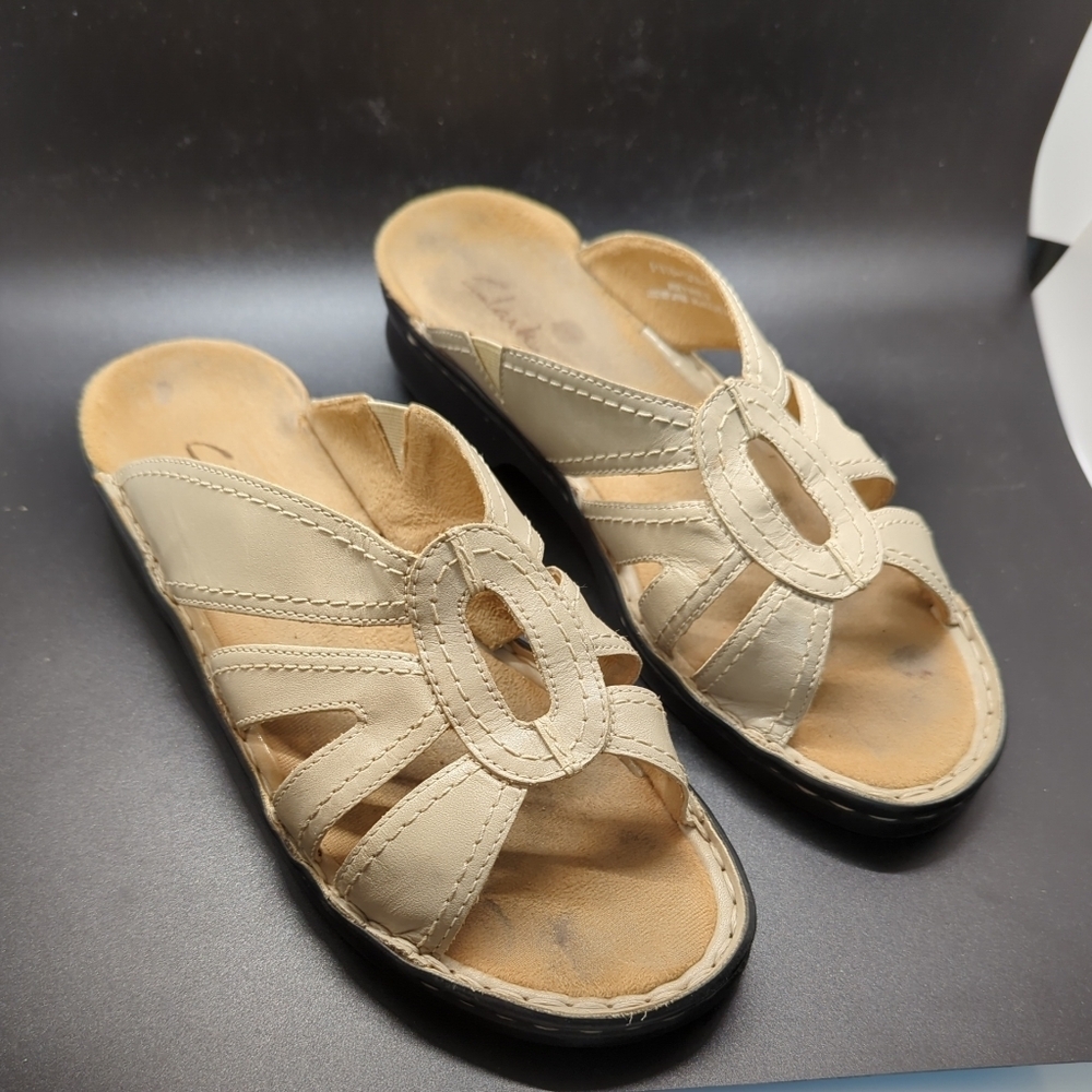 Clark's‎ women's leather 100% Relax comfort sandals size 9.5